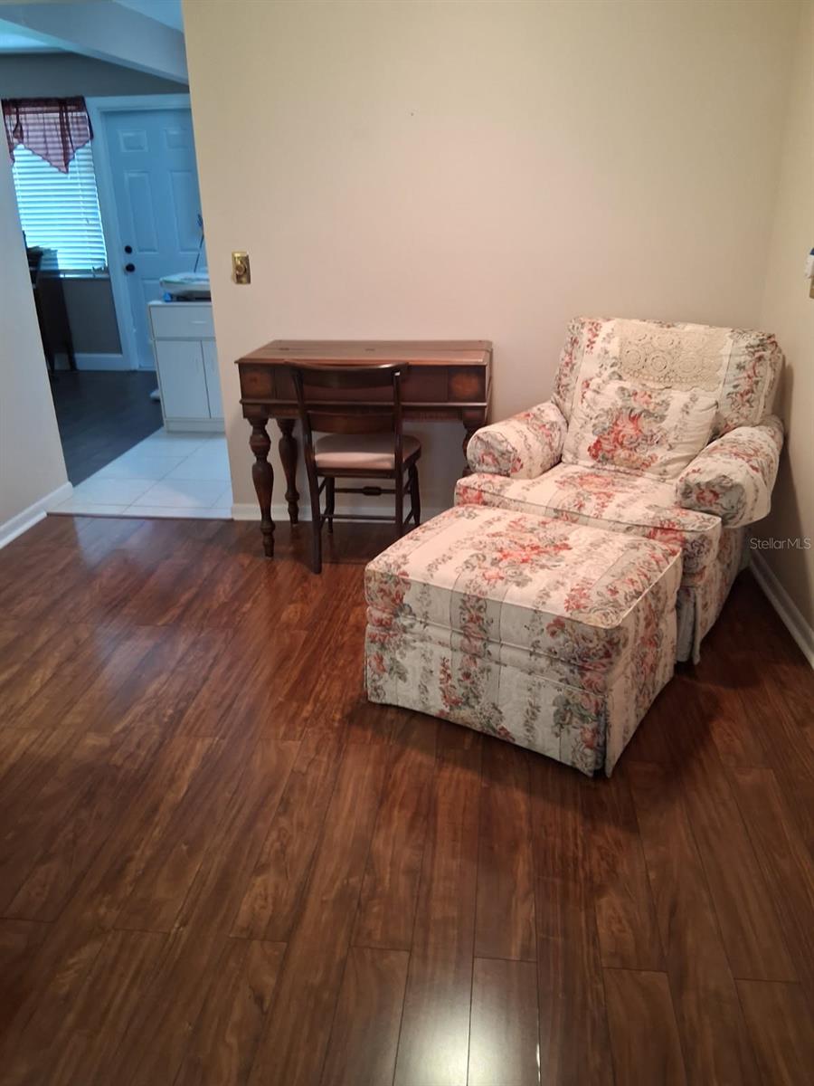 Listing photo id 1 for 6770 Riviera N