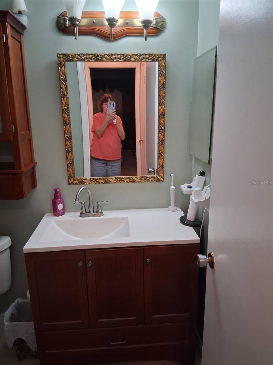 Listing photo id 3 for 6770 Riviera N