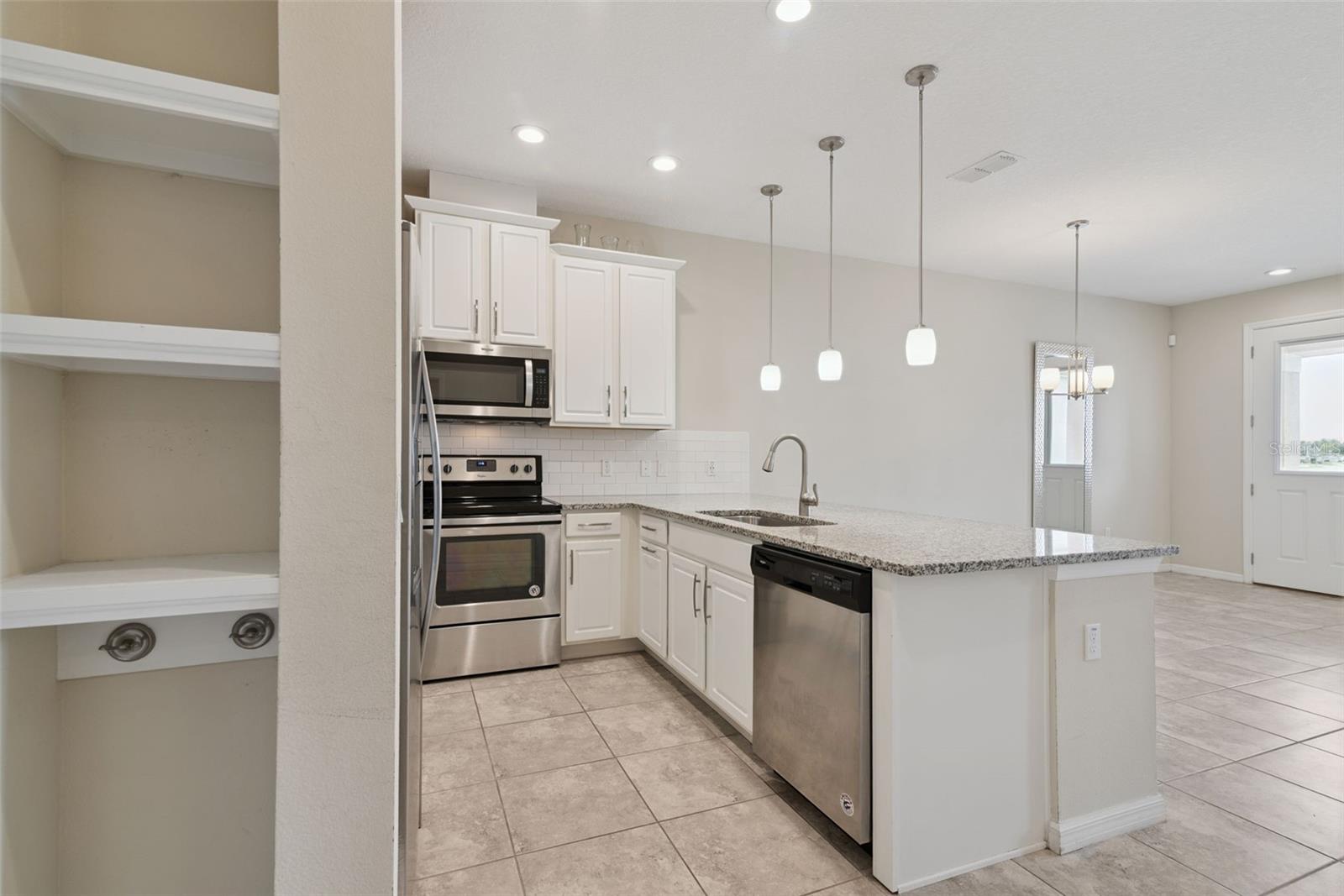 Image 10 of 20 For 2200 Garden Belle Drive