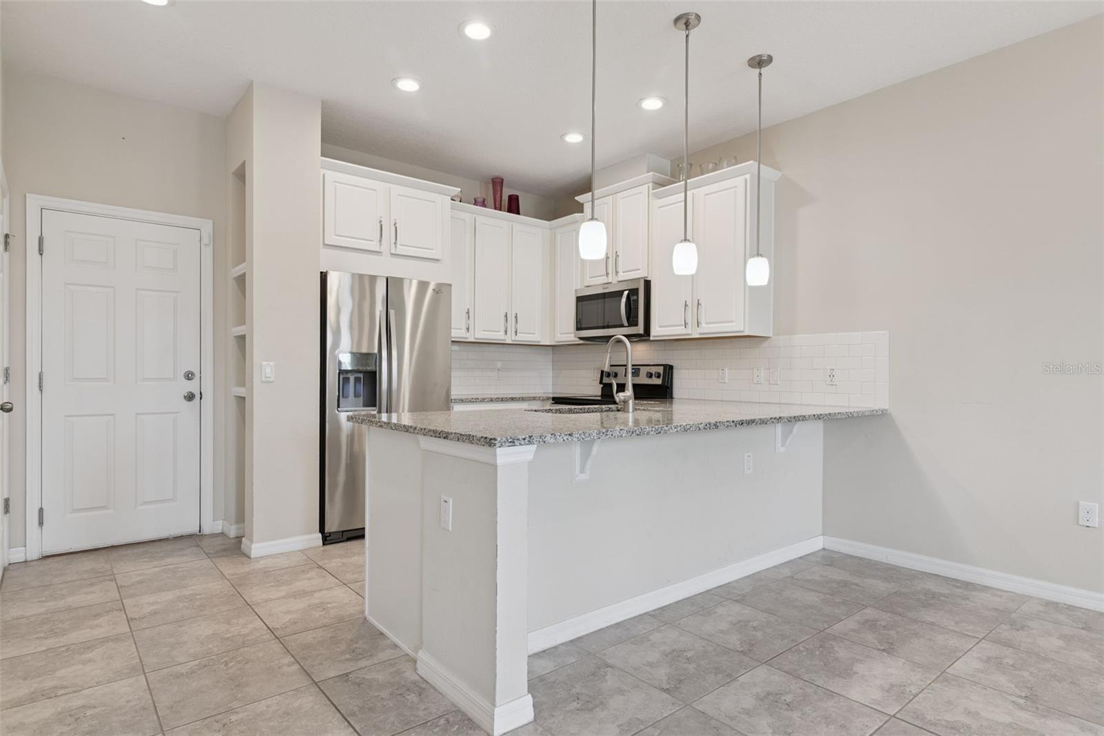 Image 8 of 20 For 2200 Garden Belle Drive