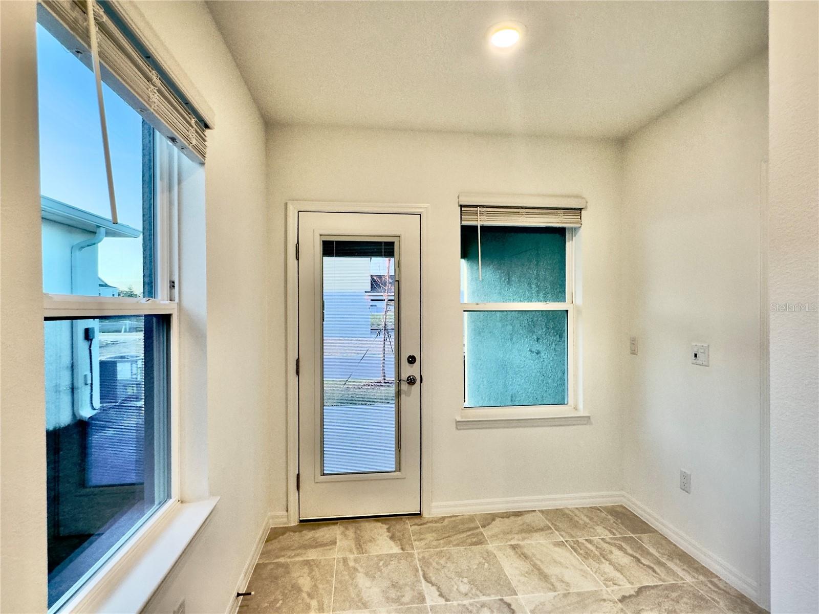 Image 38 of 42 For 4685 Sunny Citrus Lane