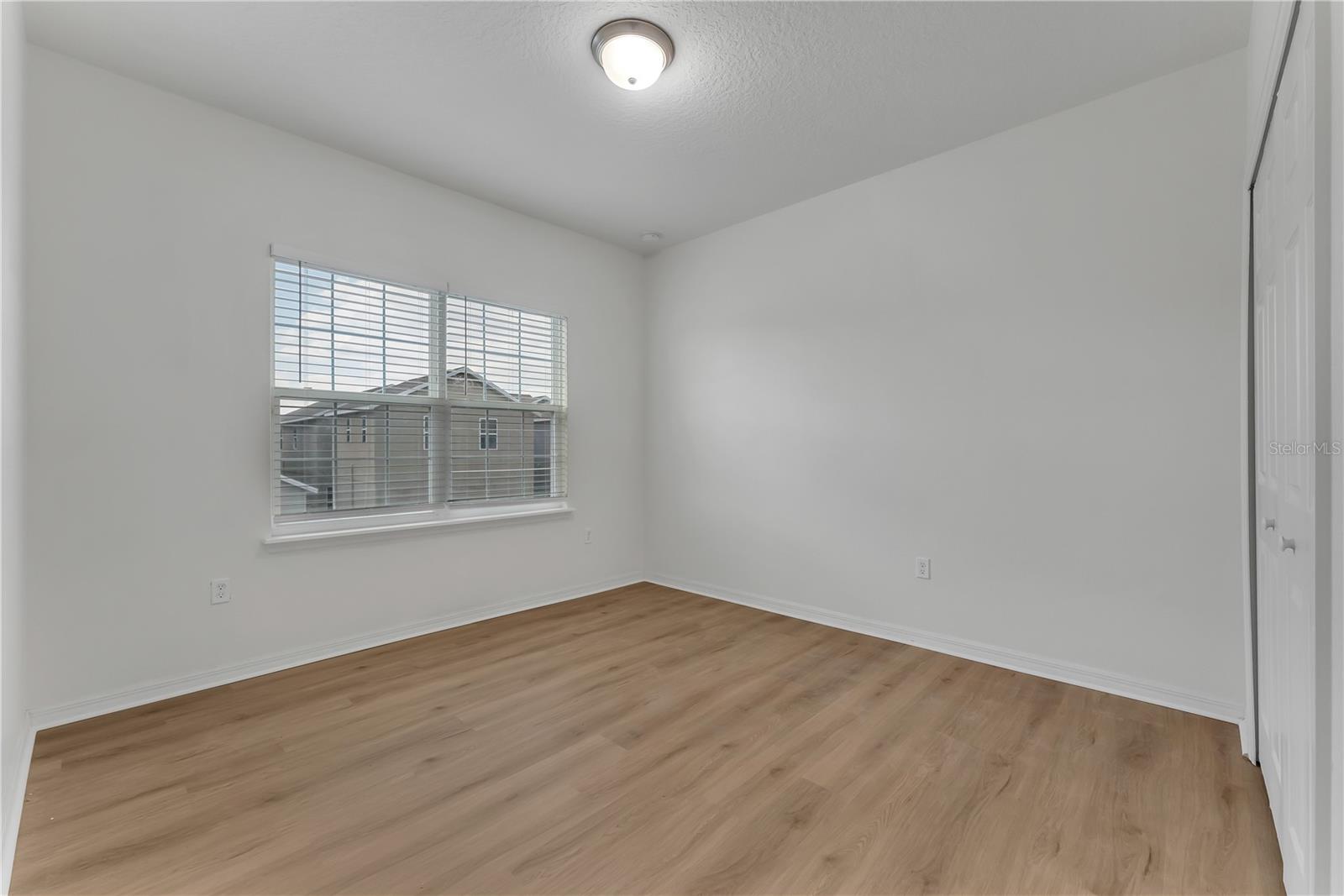 Image 35 of 51 For 8320 Bryce Canyon Avenue