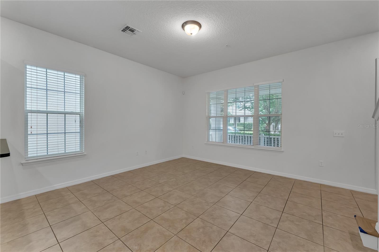 Image 7 of 51 For 8320 Bryce Canyon Avenue