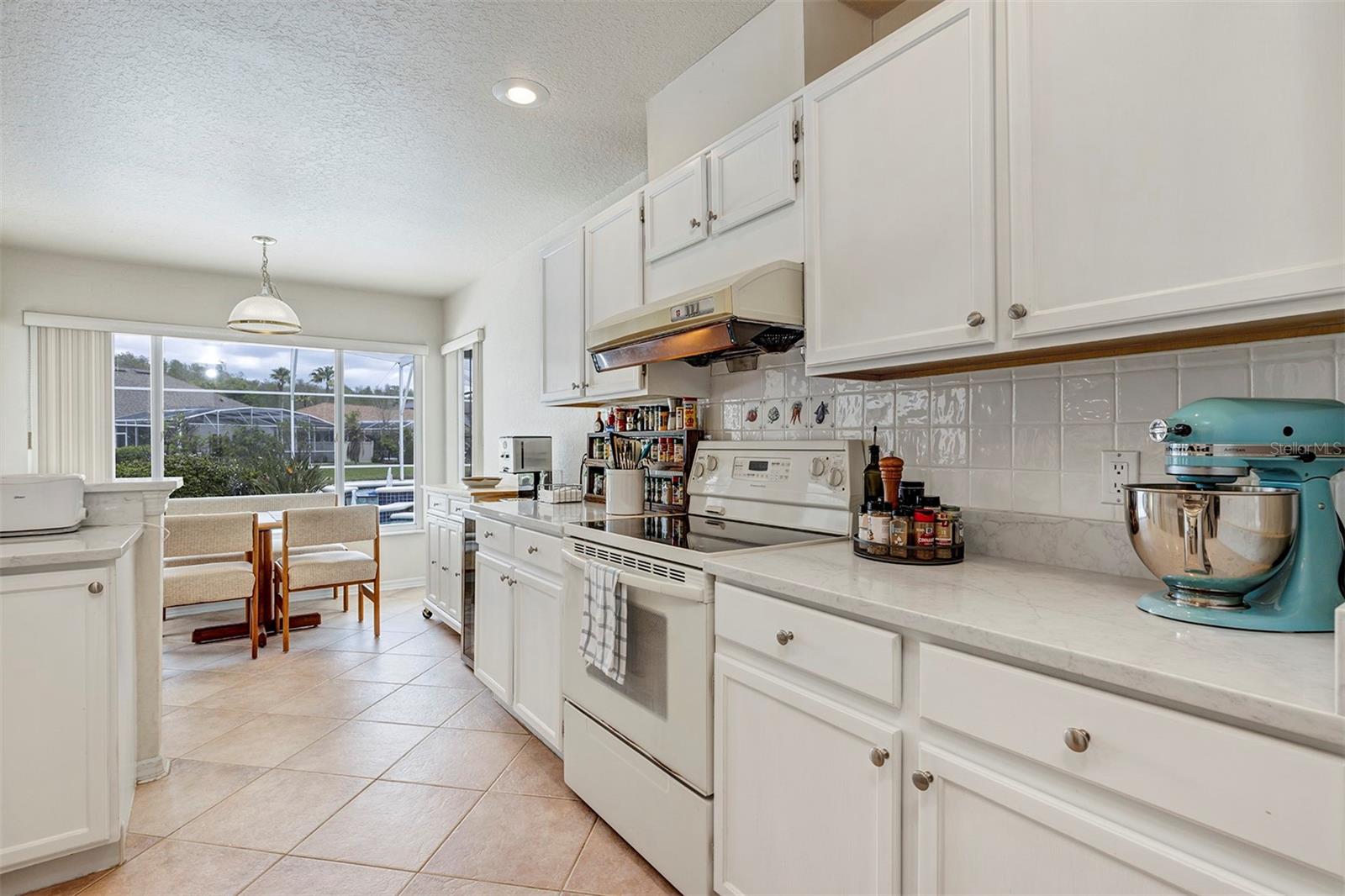 Image 17 of 57 For 3556 Amaca Circle