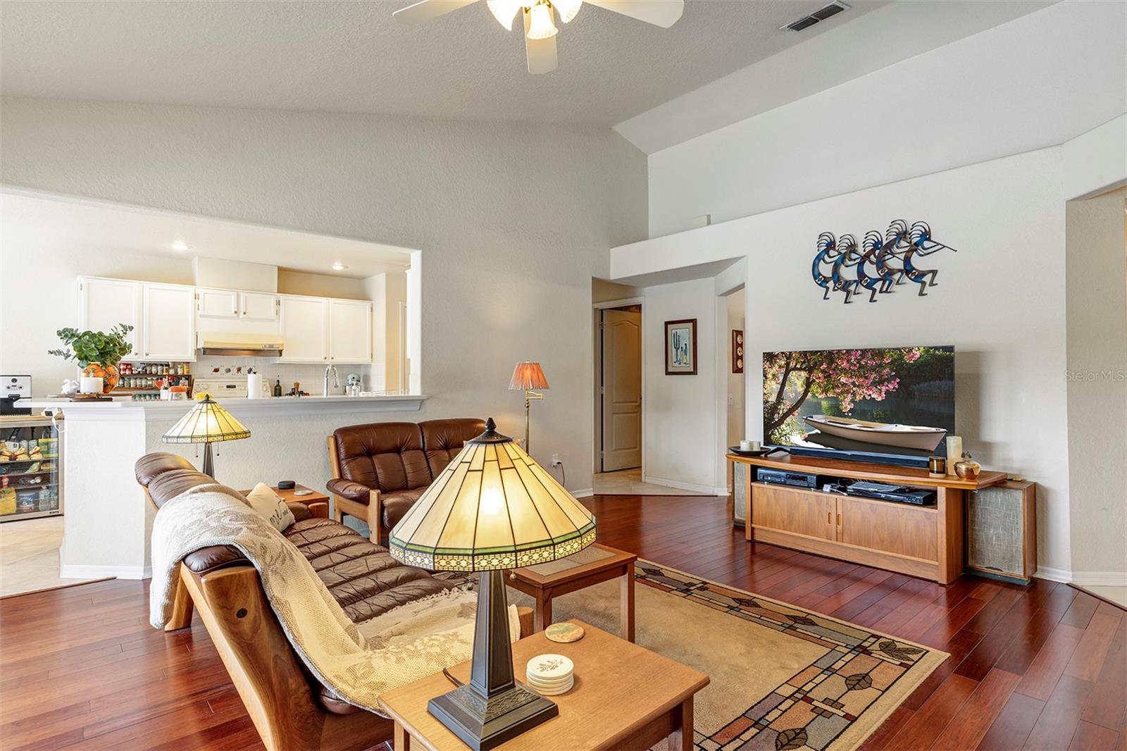 Image 19 of 57 For 3556 Amaca Circle