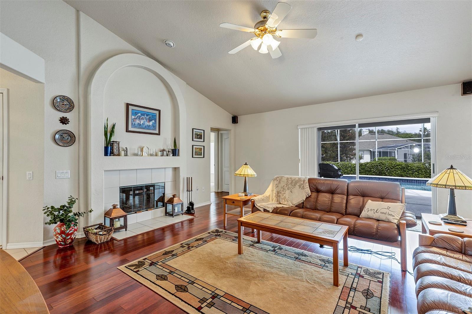 Image 23 of 57 For 3556 Amaca Circle