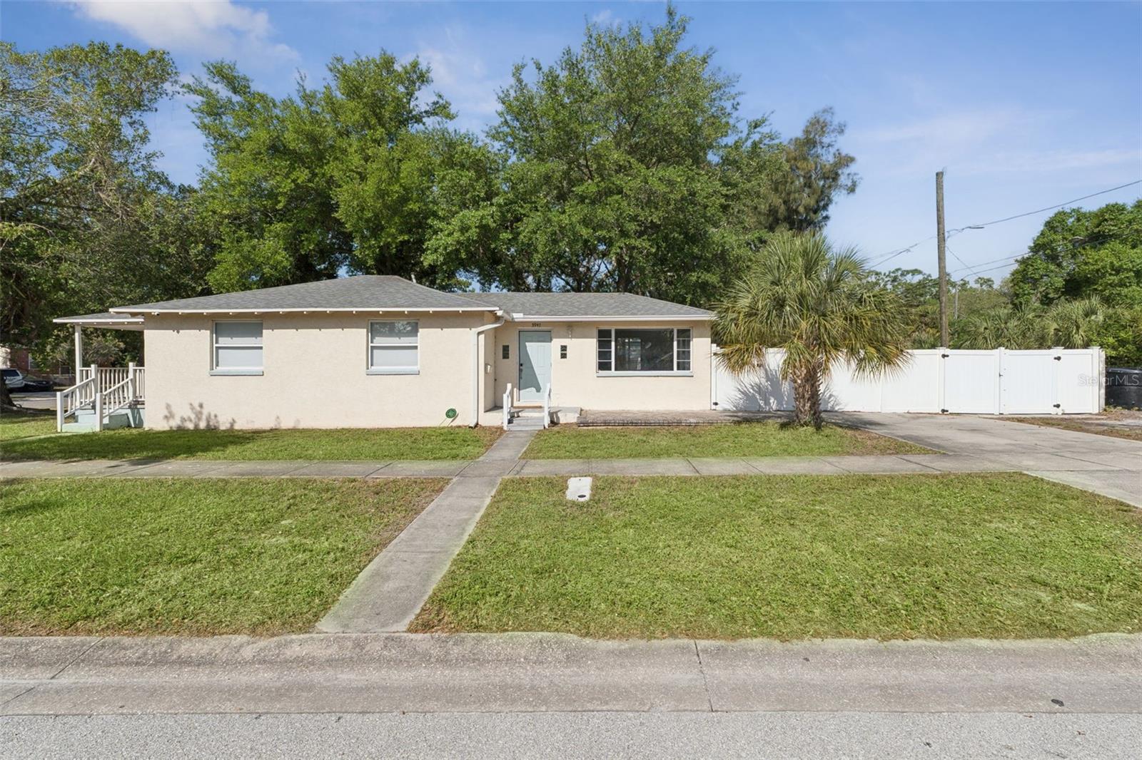 Details for 3947 Grove Street S, ST PETERSBURG, FL 33705