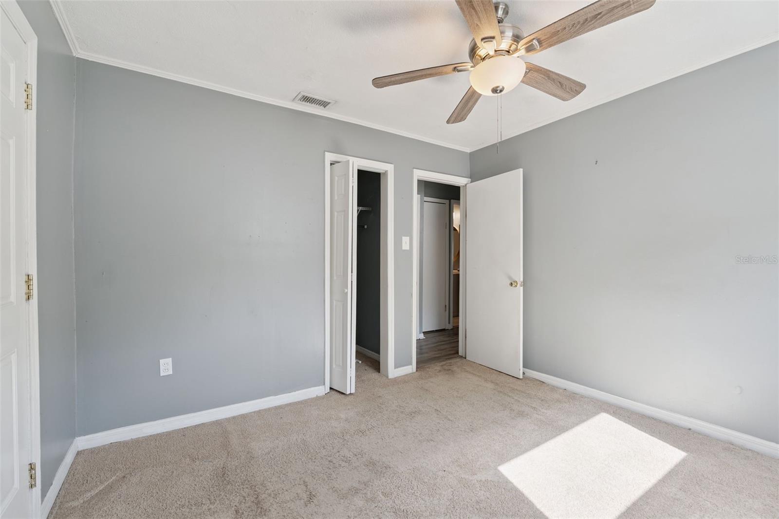 Image 12 of 18 For 3947 Grove Street S