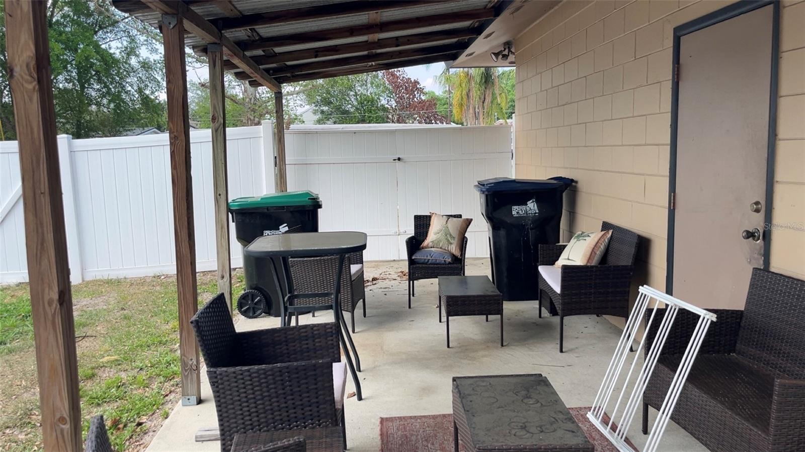 Image 19 of 20 For 2102 Shaffer Place