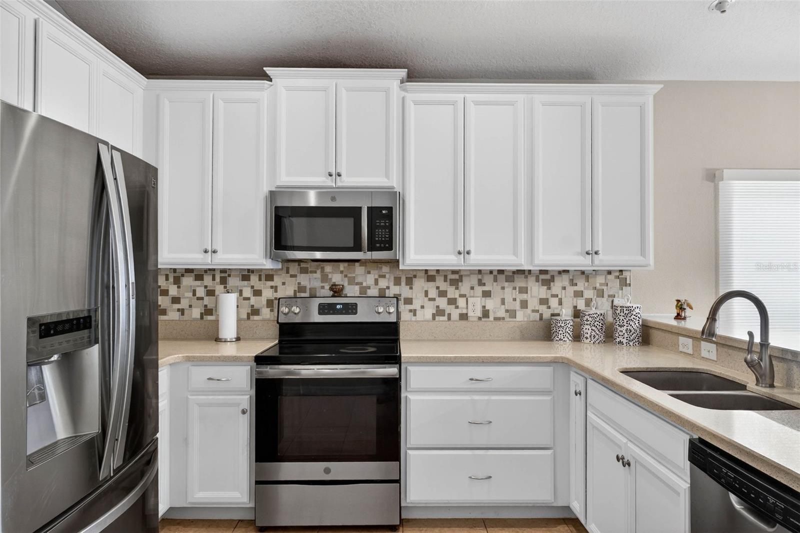 Image 12 of 61 For 442 Kestrel Drive