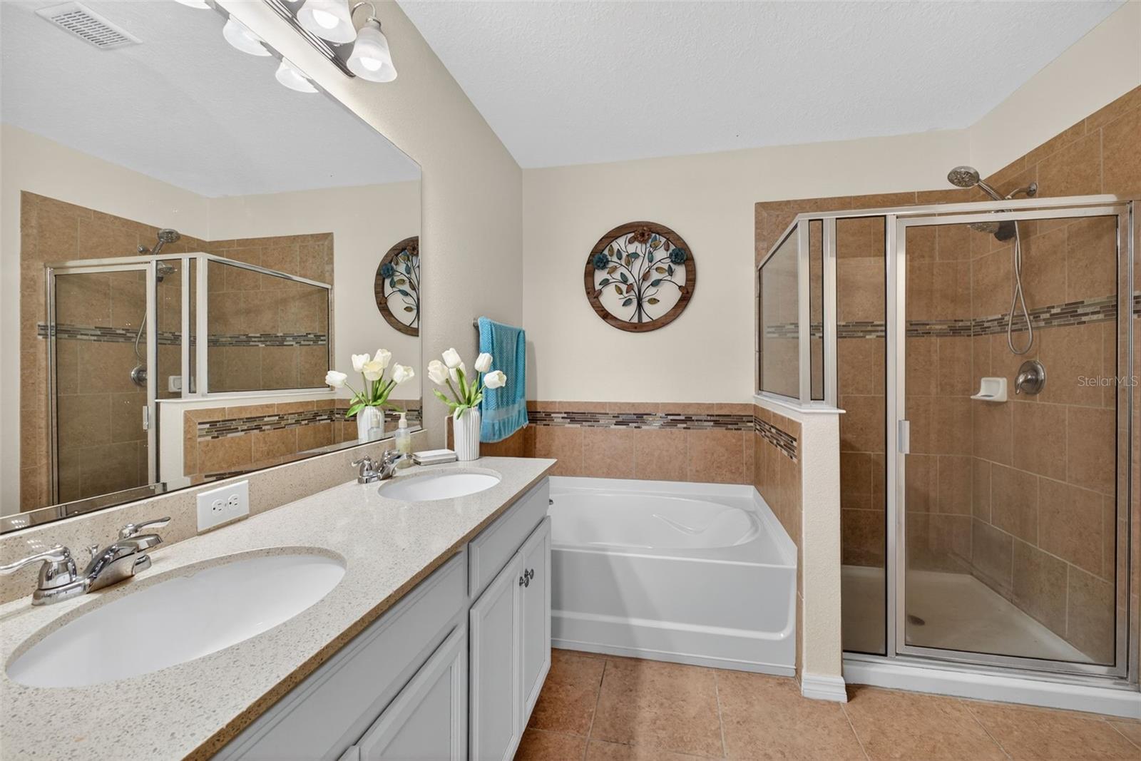 Image 24 of 61 For 442 Kestrel Drive