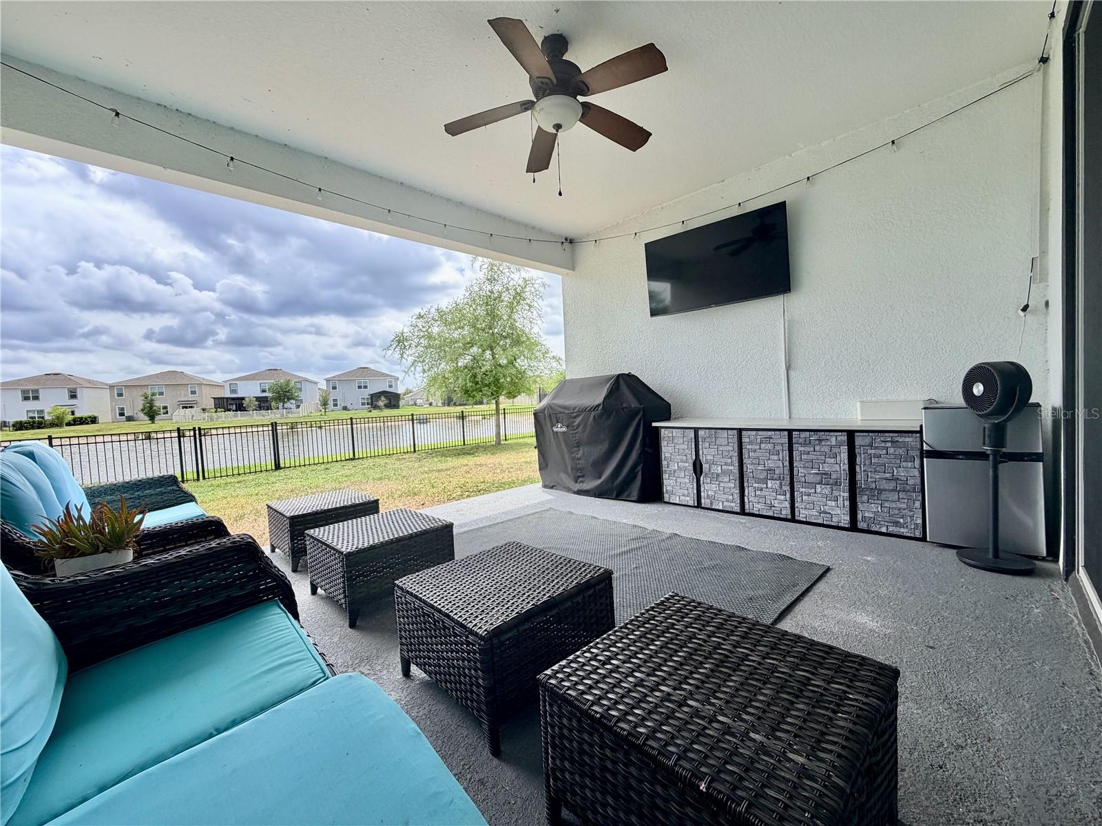 Image 12 of 35 For 1160 Bering Road