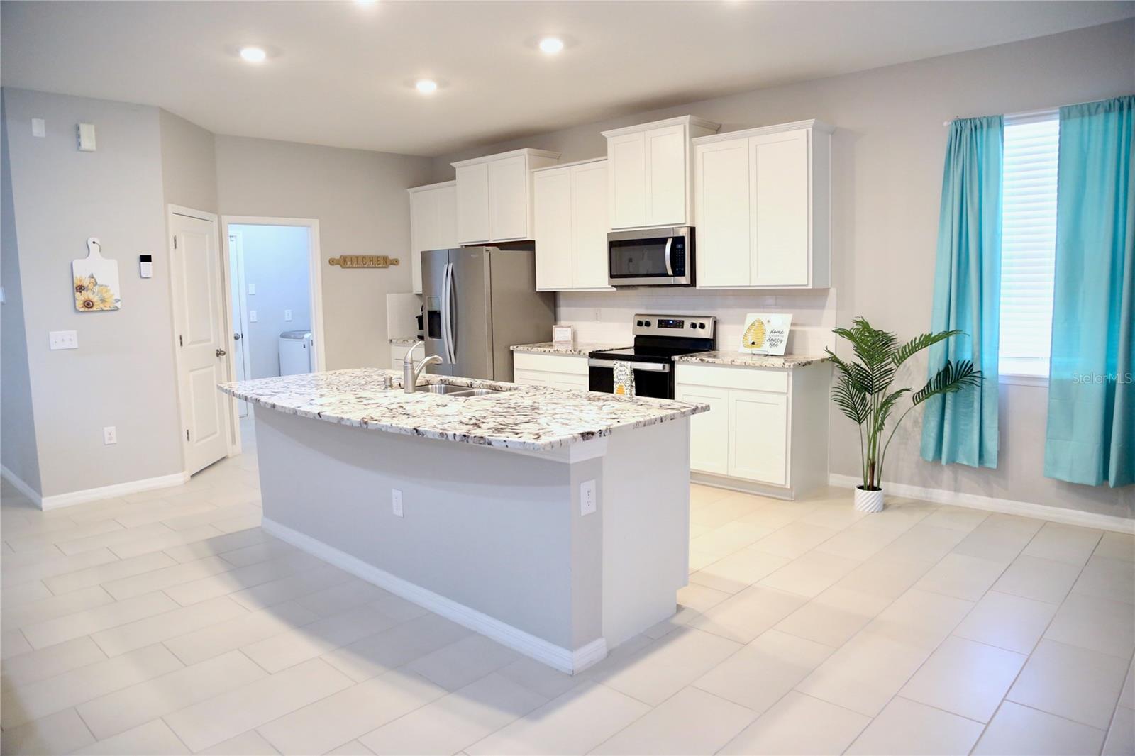 Image 5 of 35 For 1160 Bering Road