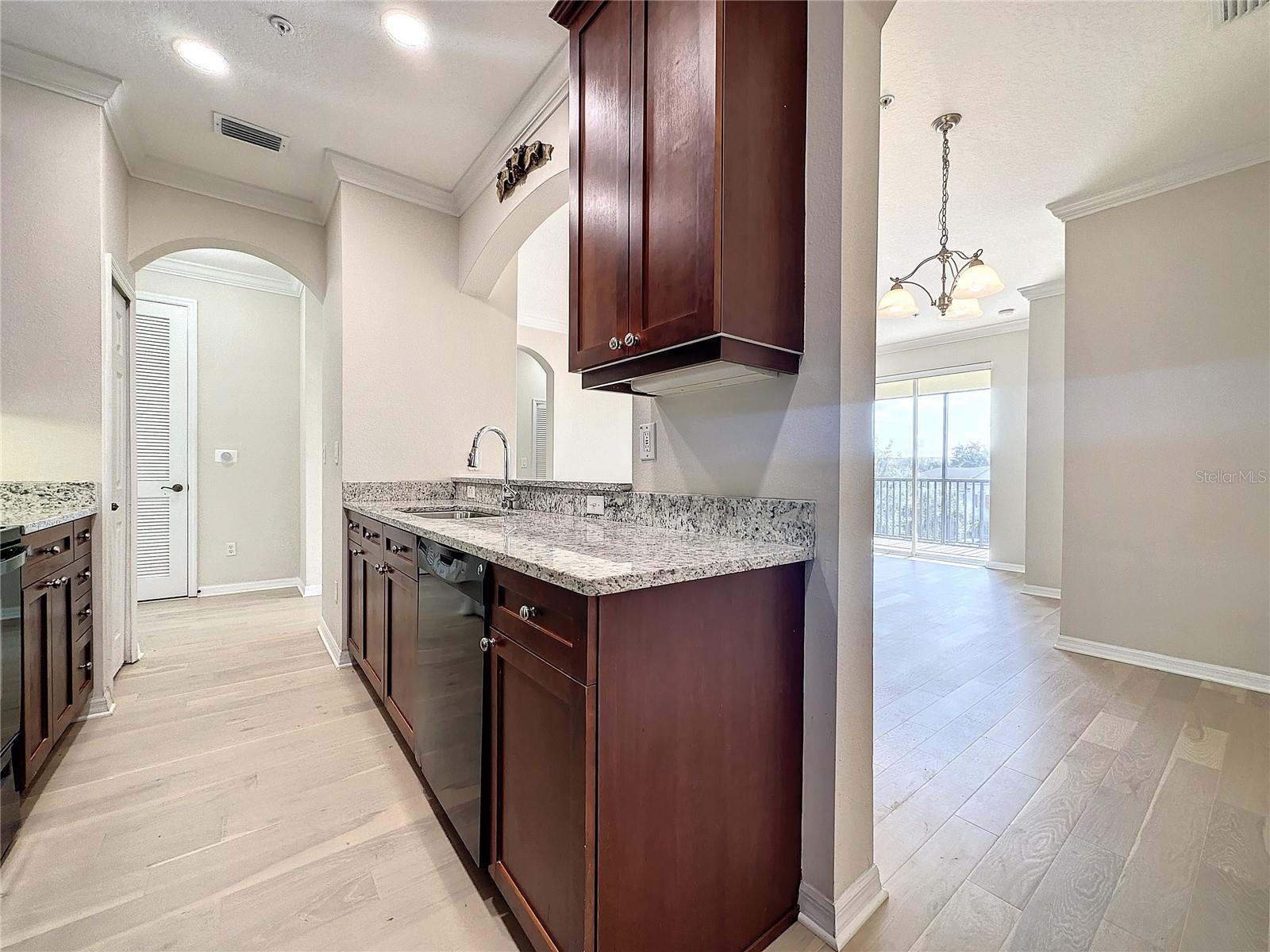 Image 6 of 28 For 11564 Mizzon Drive 304