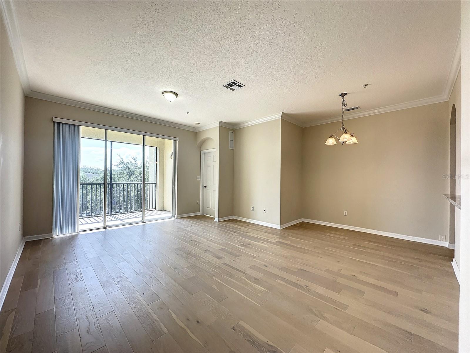 Image 8 of 28 For 11564 Mizzon Drive 304