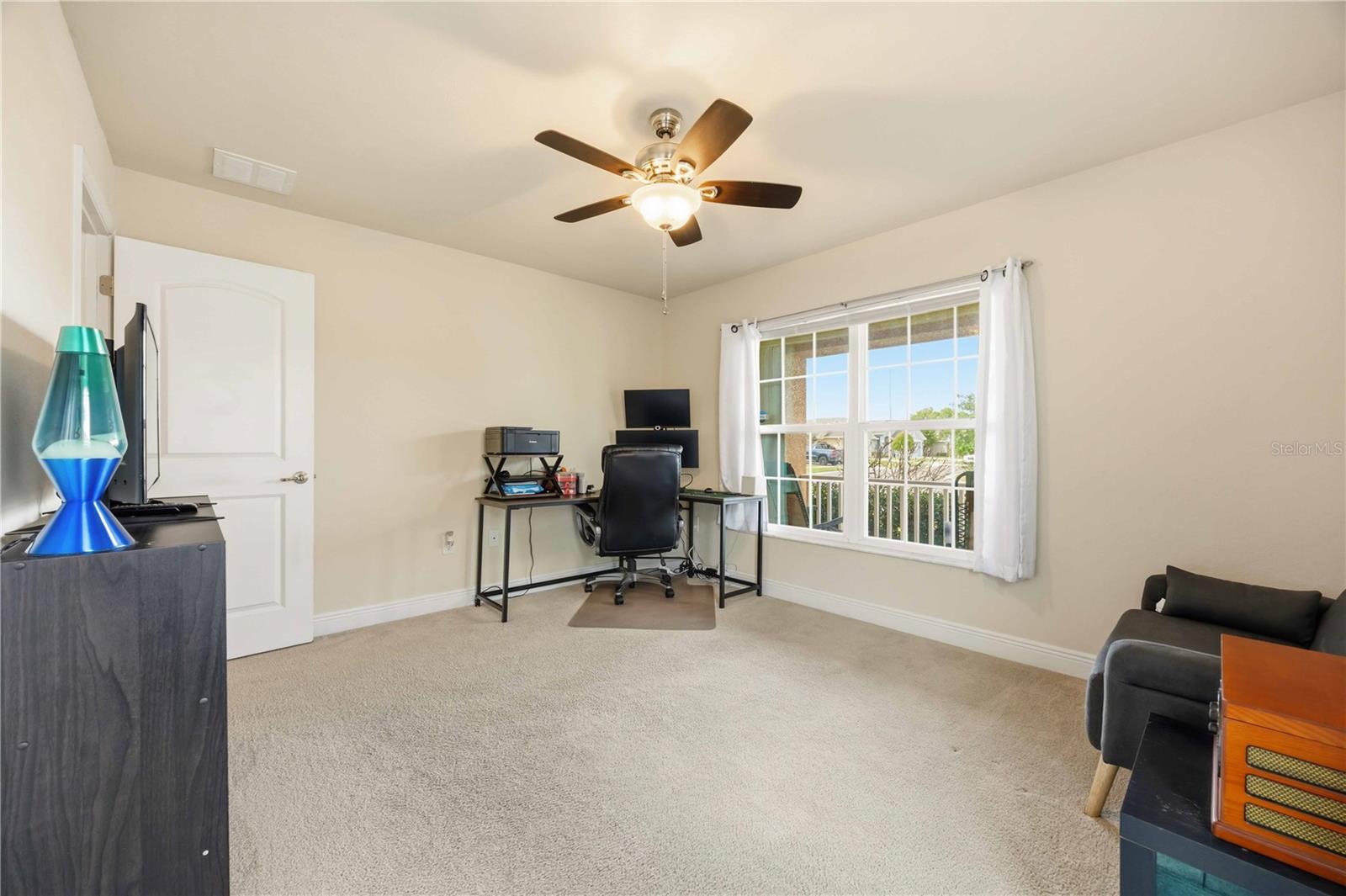 Image 24 of 48 For 613 Meadow Pointe Drive