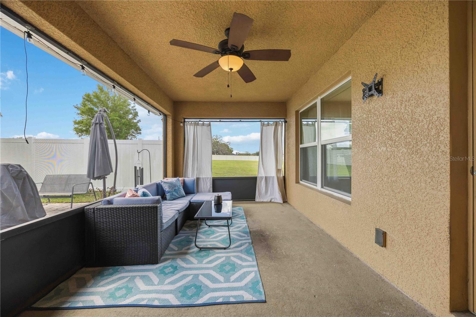 Image 38 of 48 For 613 Meadow Pointe Drive