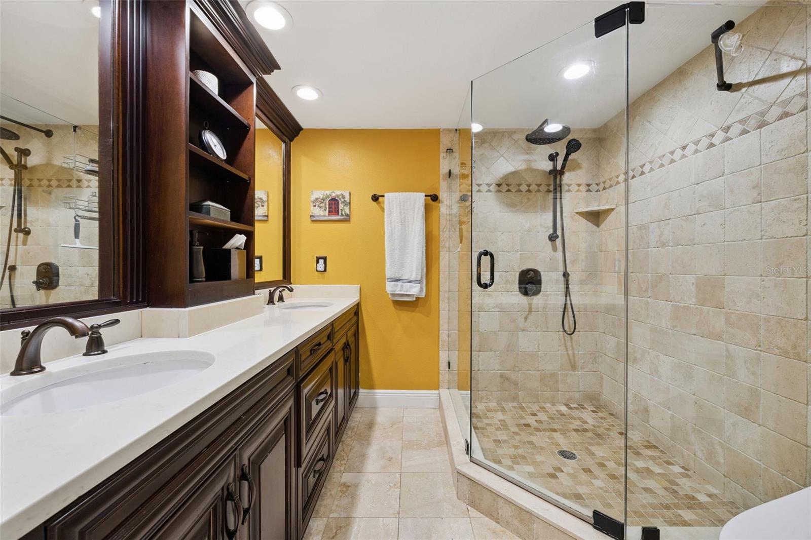 Image 11 of 55 For 2100 Mae Street