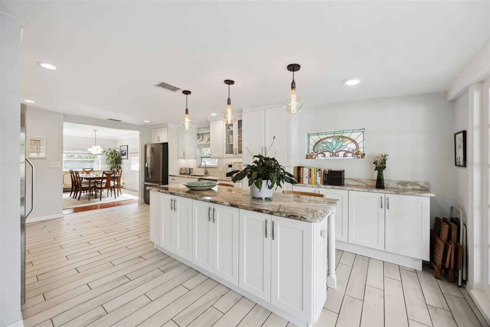 Image 20 of 55 For 2100 Mae Street