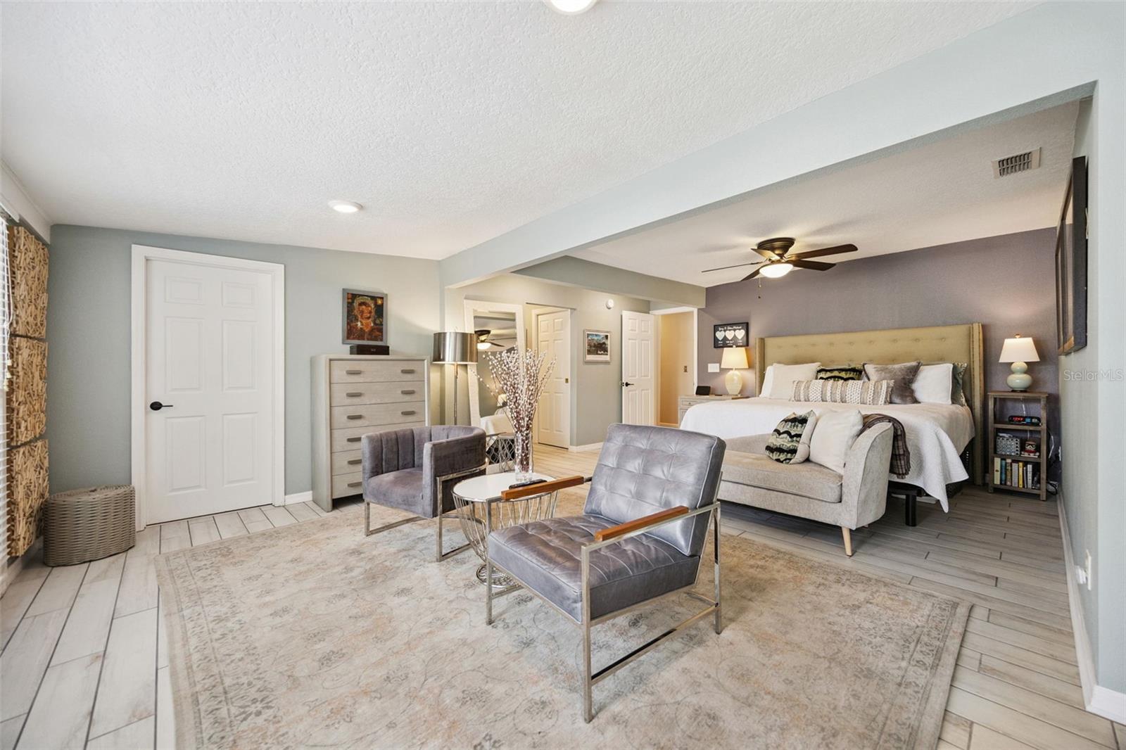 Image 22 of 55 For 2100 Mae Street