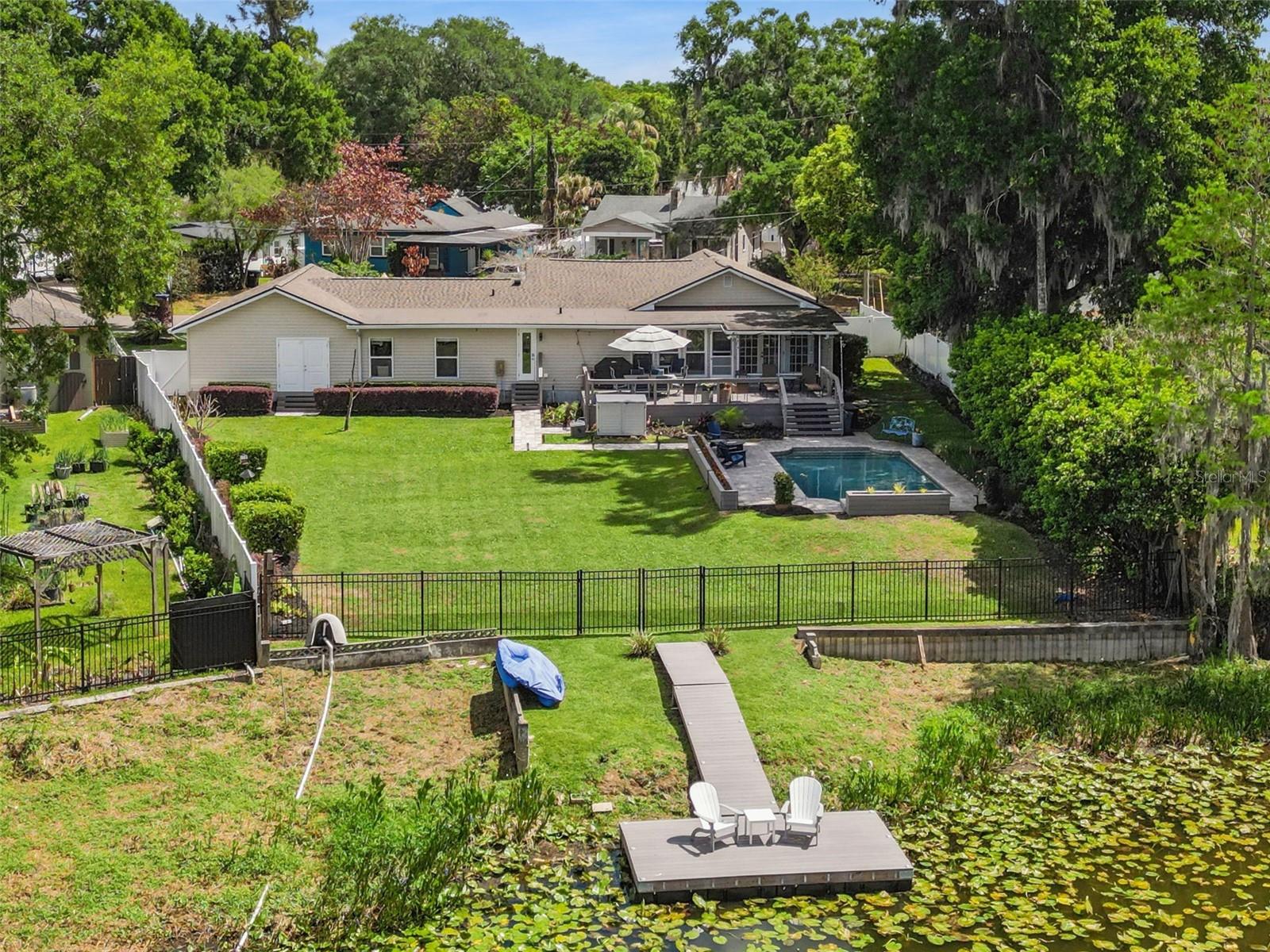 Image 4 of 55 For 2100 Mae Street