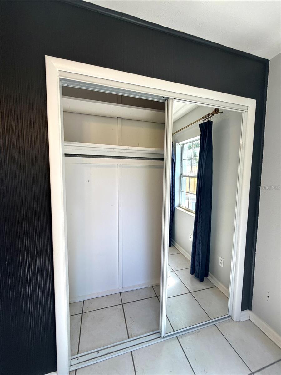 Image 15 of 21 For 1947 Summerfield Road