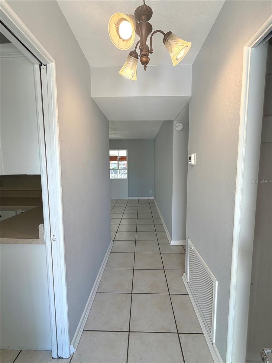 Image 2 of 21 For 1947 Summerfield Road