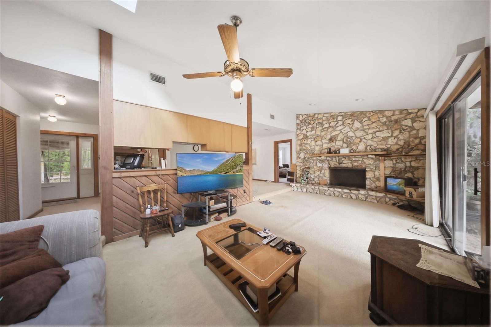 Image 13 of 50 For 4095 Pioneer Way