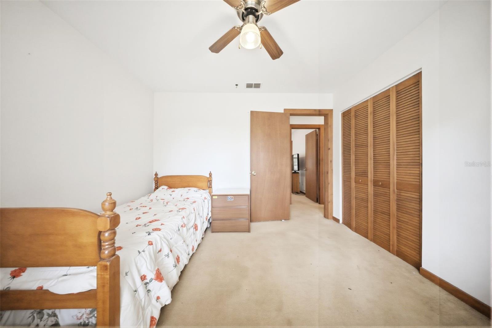 Image 22 of 50 For 4095 Pioneer Way