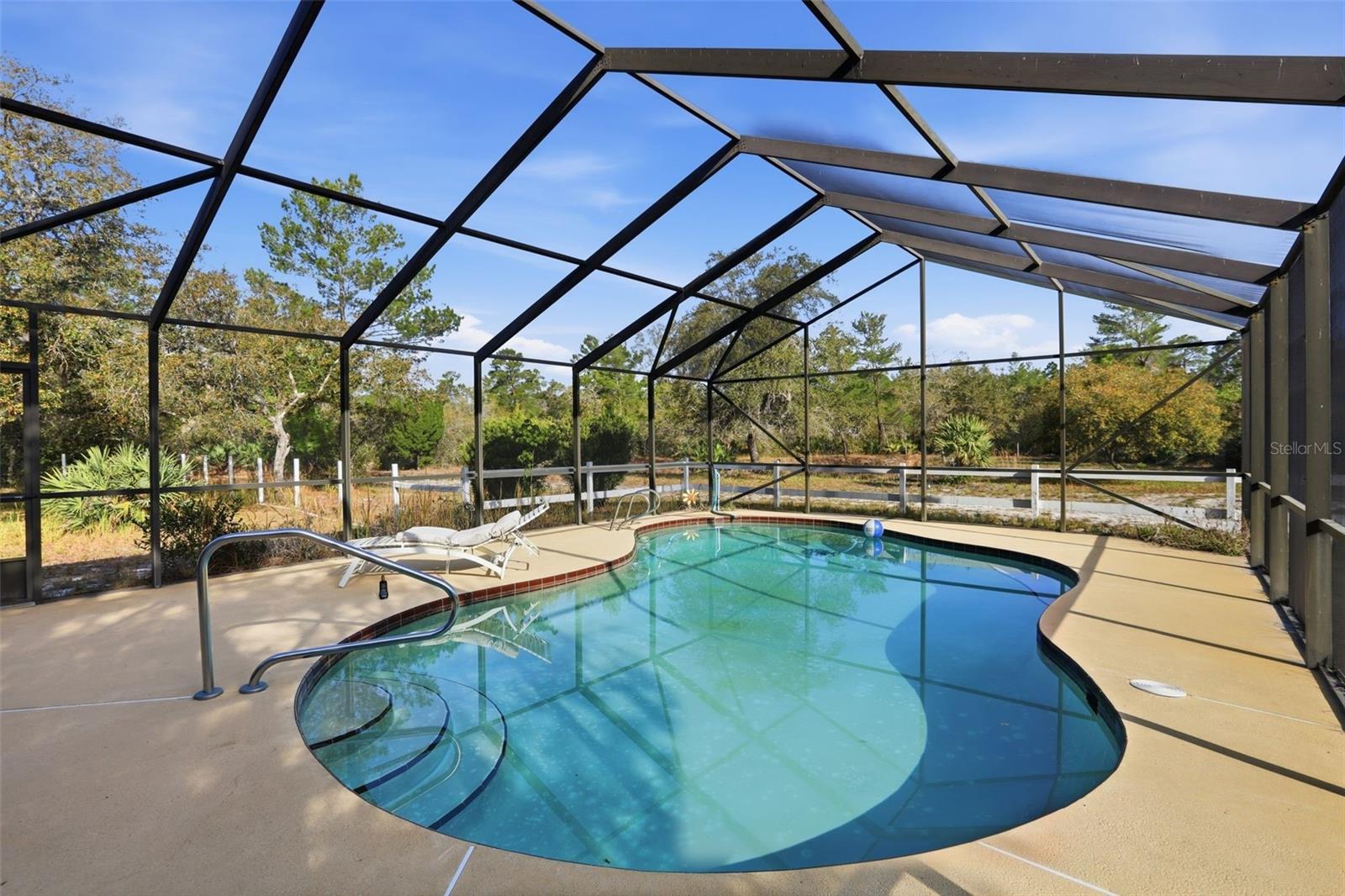 Image 25 of 50 For 4095 Pioneer Way