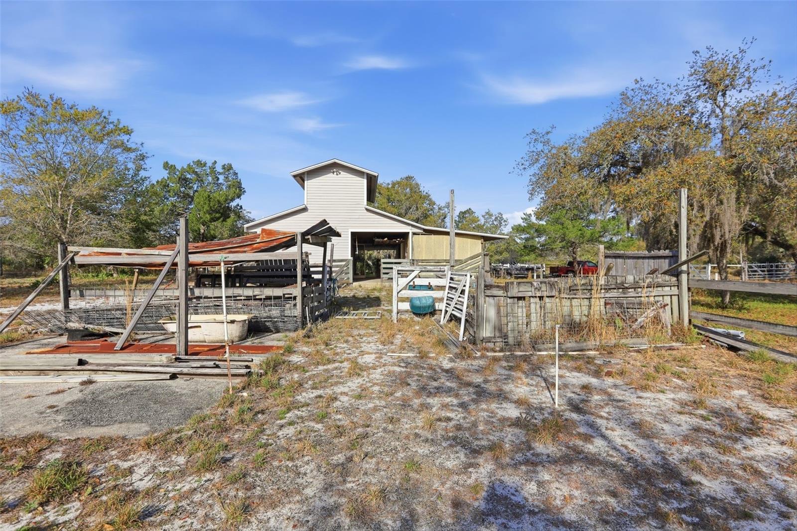 Image 31 of 50 For 4095 Pioneer Way