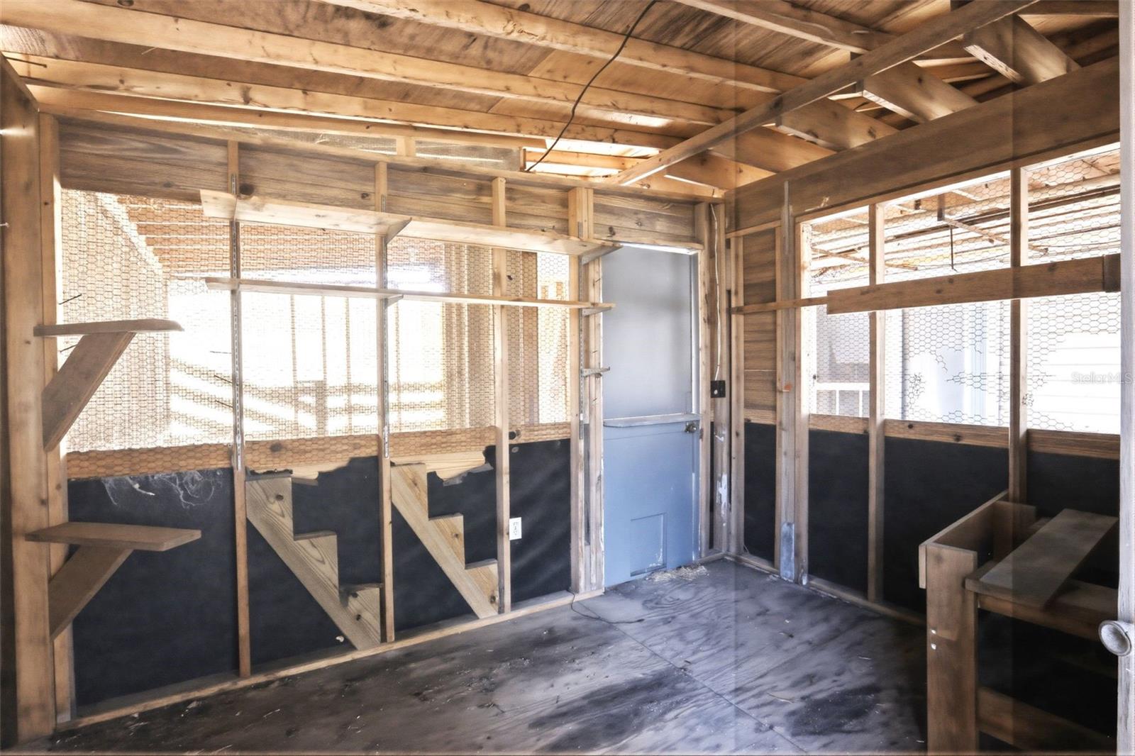 Image 32 of 50 For 4095 Pioneer Way