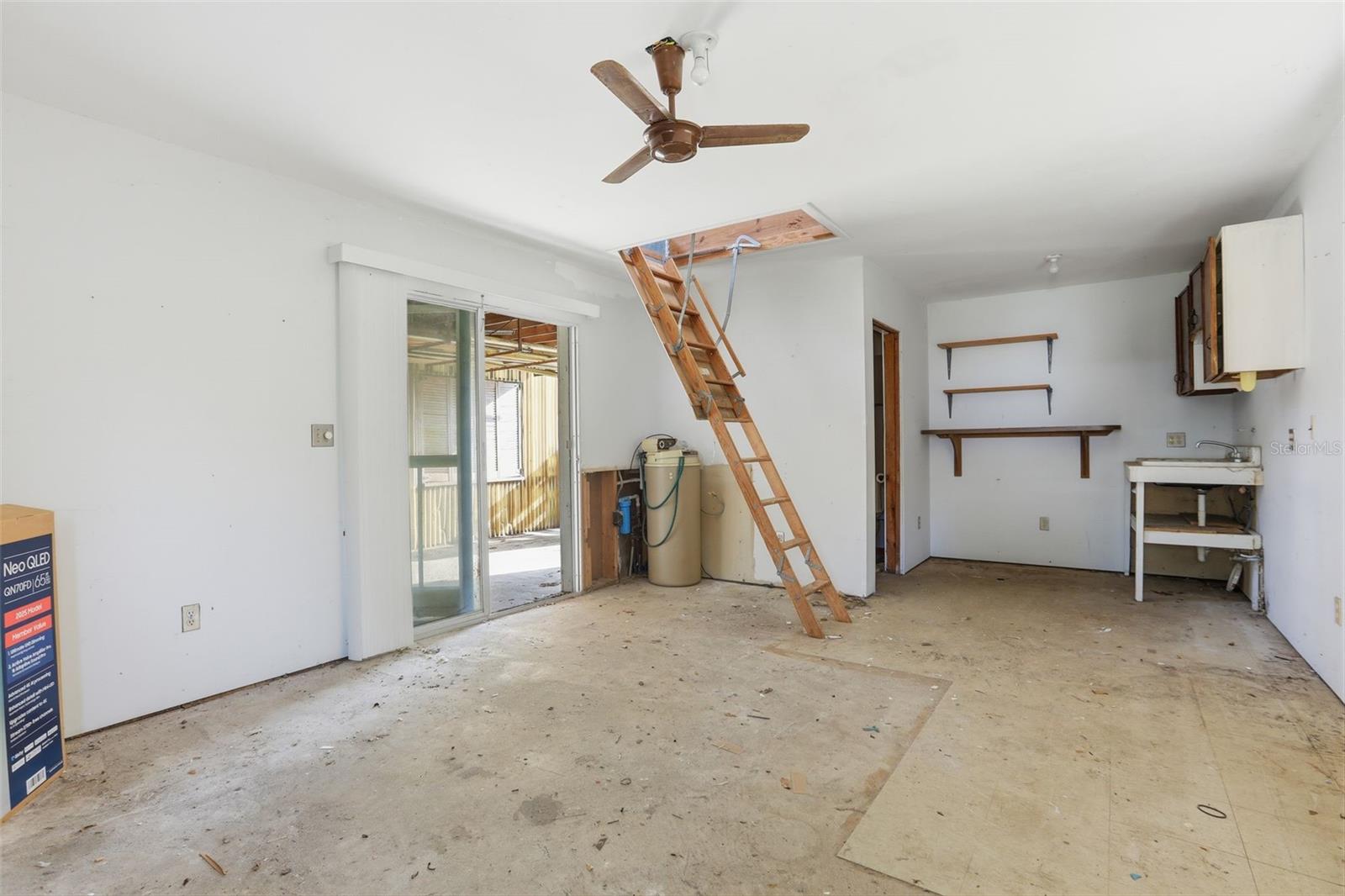 Image 34 of 50 For 4095 Pioneer Way