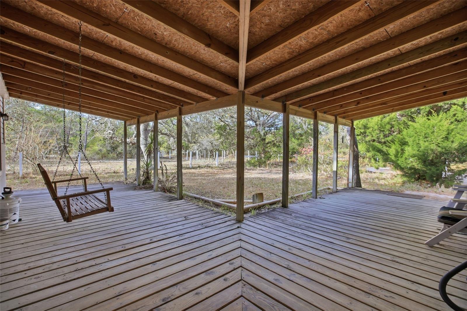 Image 5 of 50 For 4095 Pioneer Way