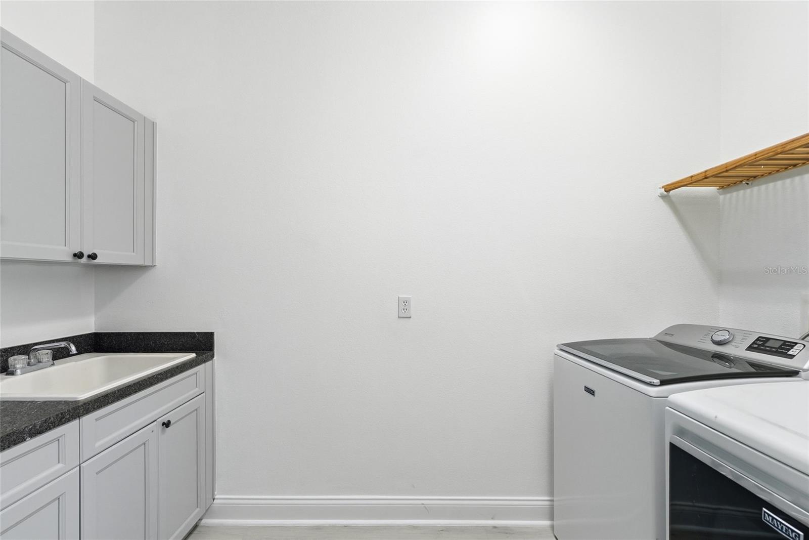 Image 22 of 32 For 6550 Cartmel Lane