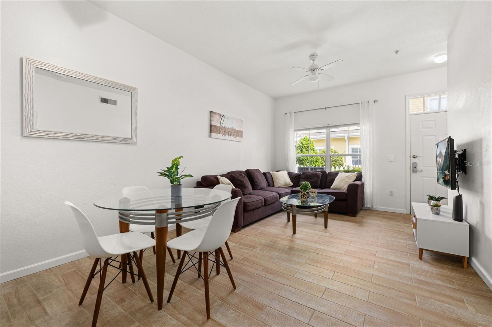 Image 14 of 68 For 2250 San Vital Drive 105