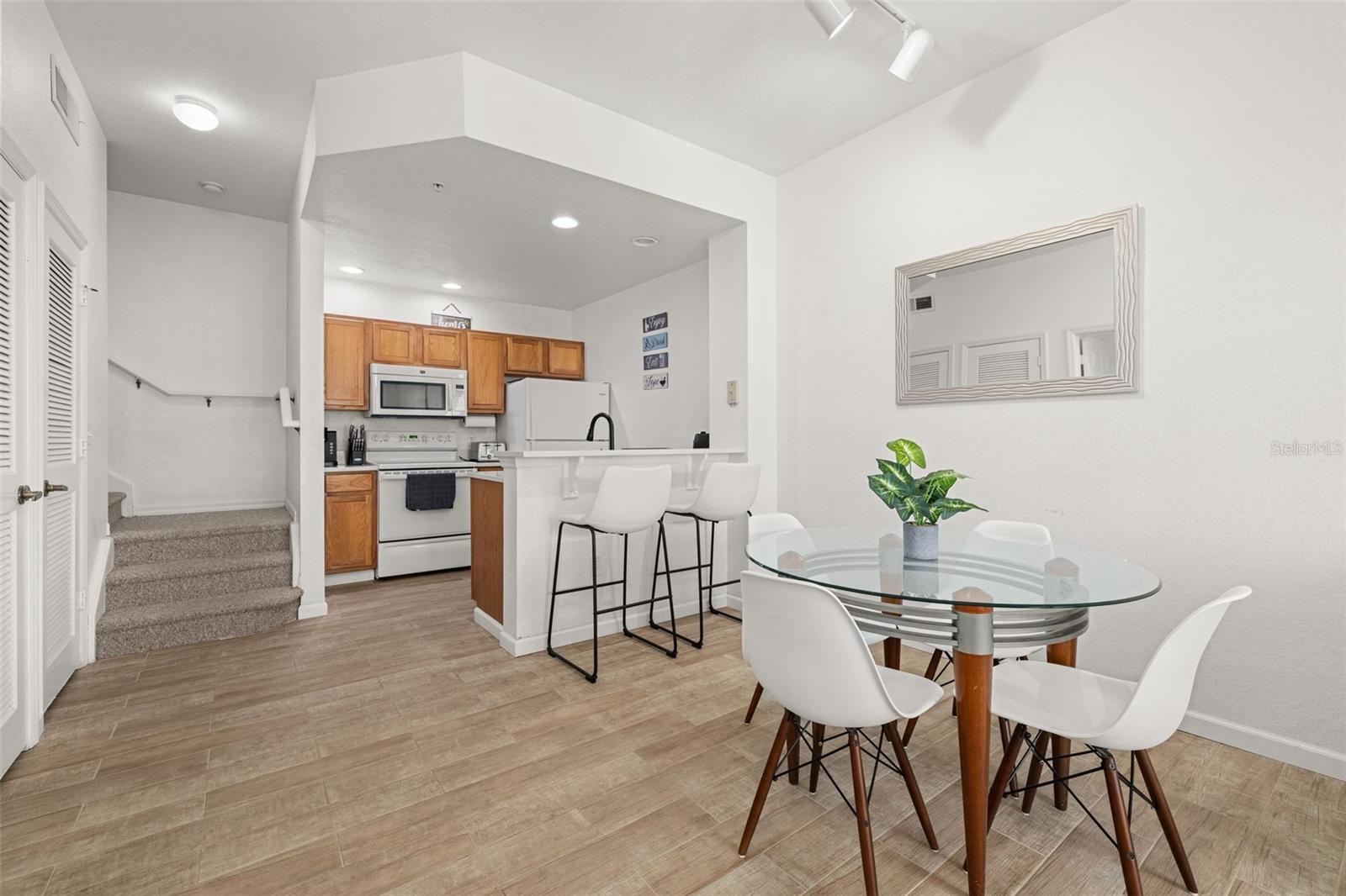 Image 15 of 68 For 2250 San Vital Drive 105