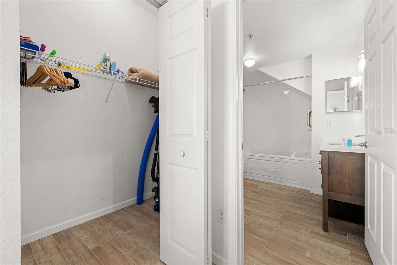 Image 24 of 68 For 2250 San Vital Drive 105