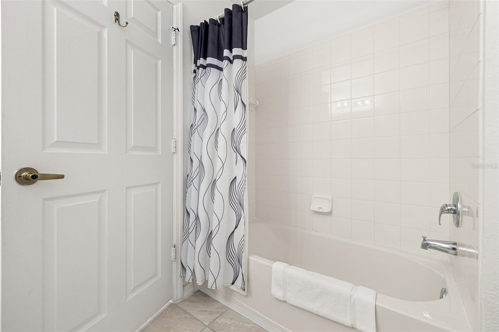 Image 33 of 68 For 2250 San Vital Drive 105