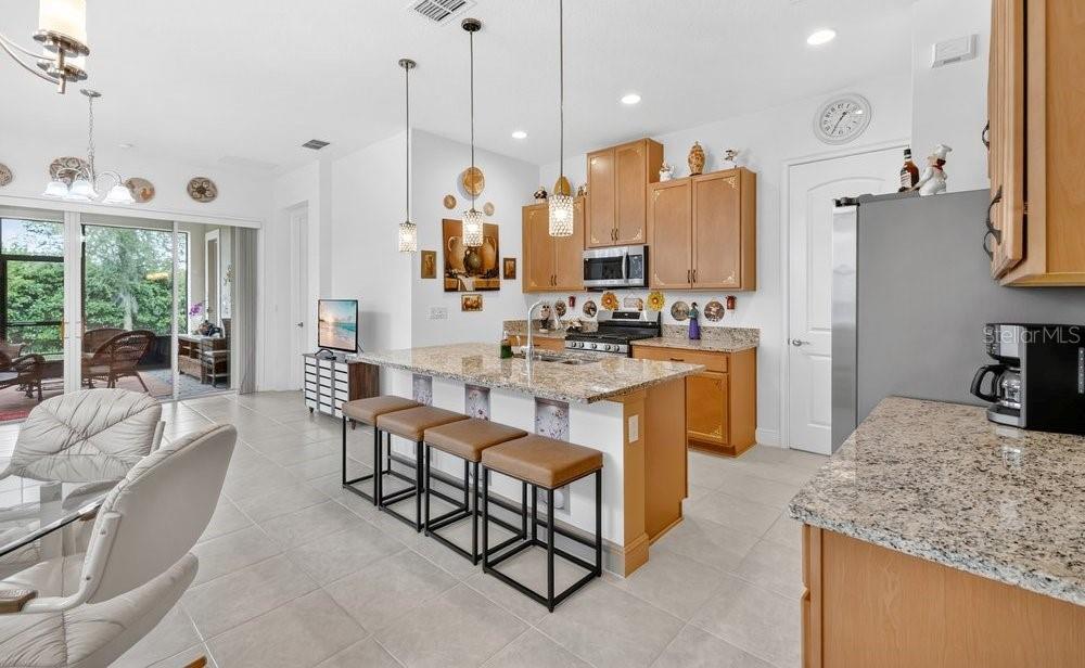 Image 5 of 38 For 2303 Datura Loop