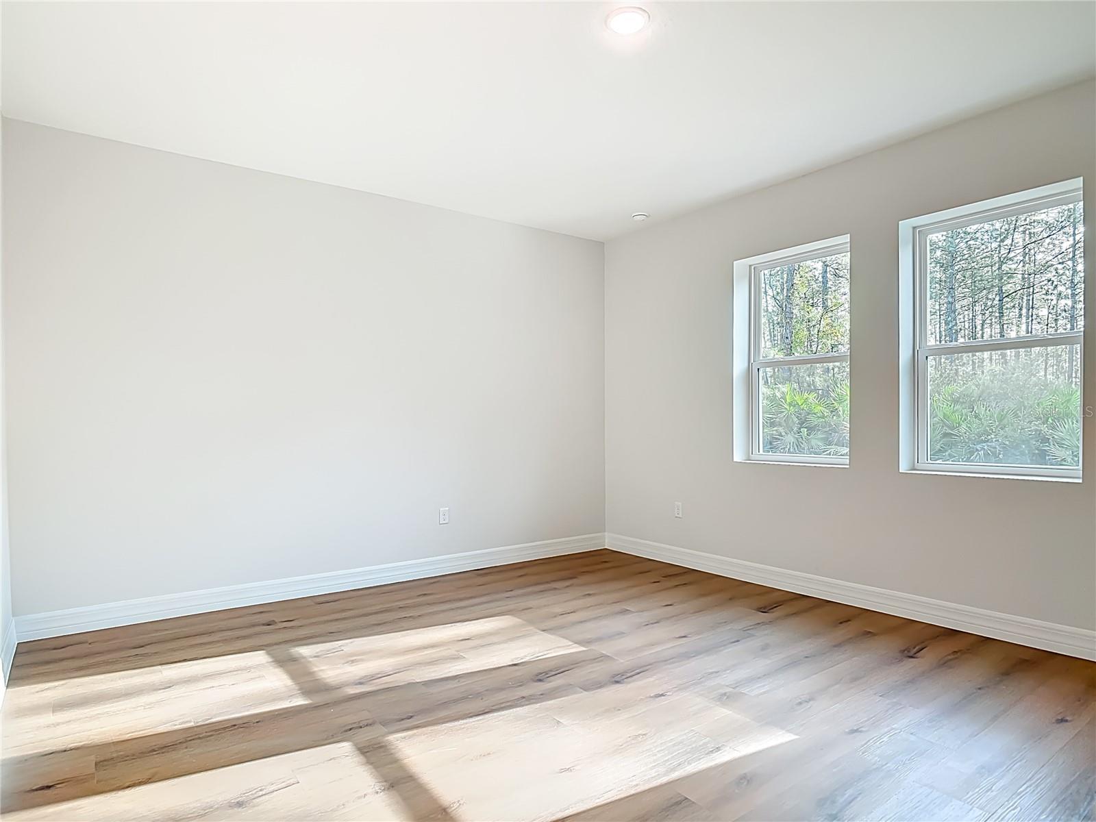 Image 38 of 58 For 30798 Apricot Avenue