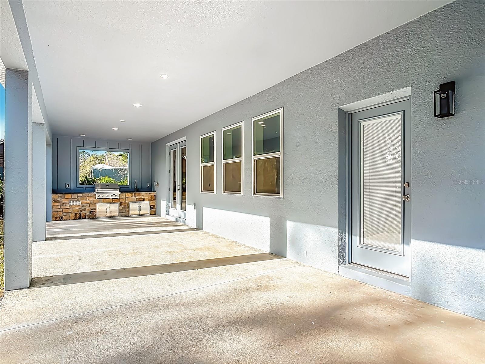 Image 48 of 58 For 30798 Apricot Avenue