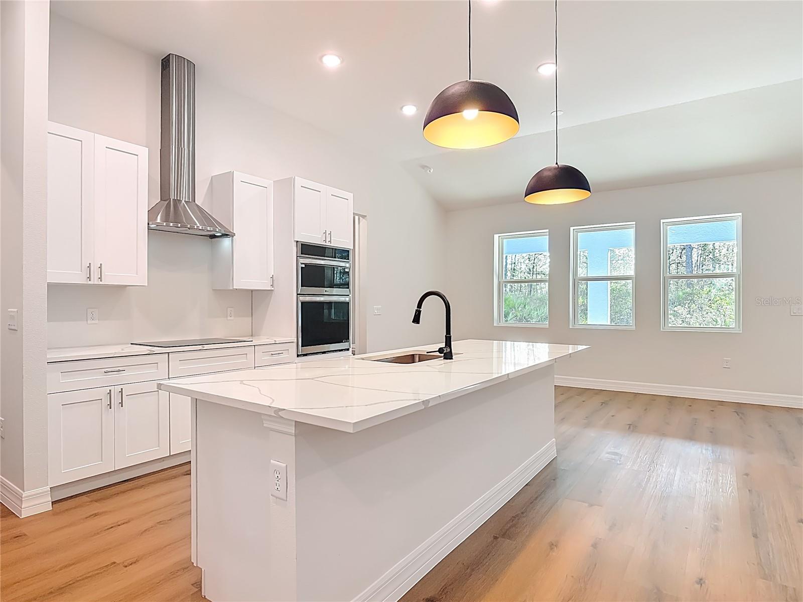 Image 9 of 58 For 30798 Apricot Avenue