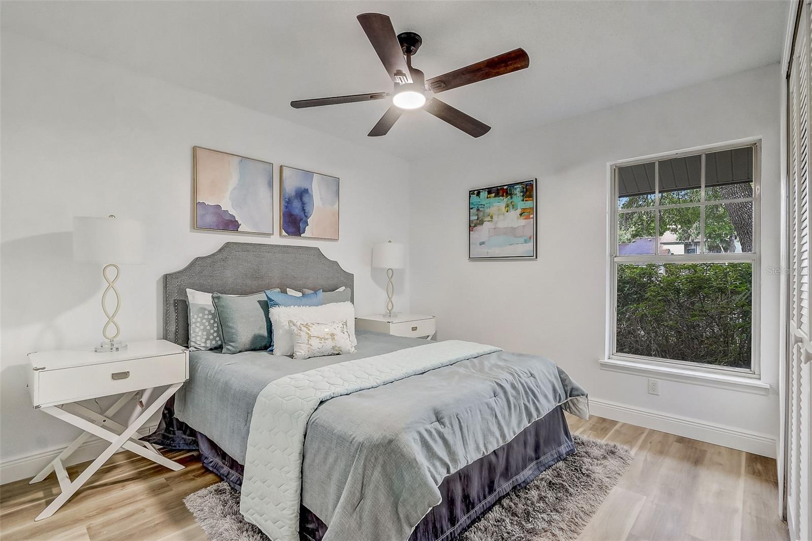 Image 11 of 25 For 260 Post Way