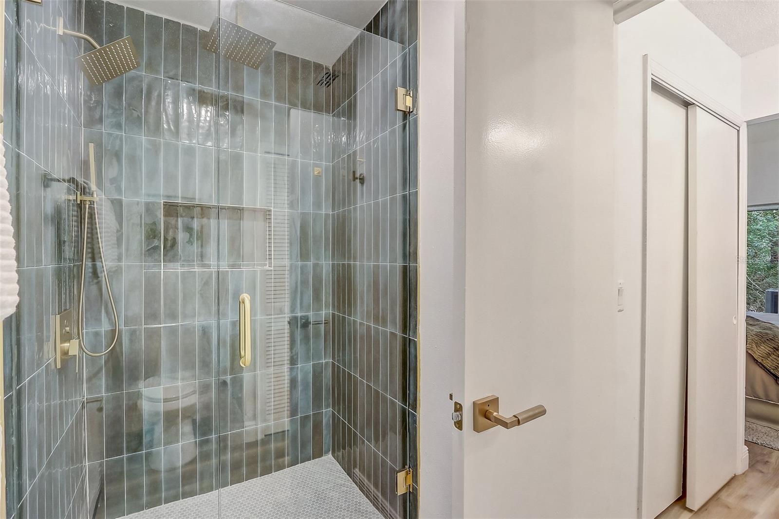 Image 17 of 25 For 260 Post Way