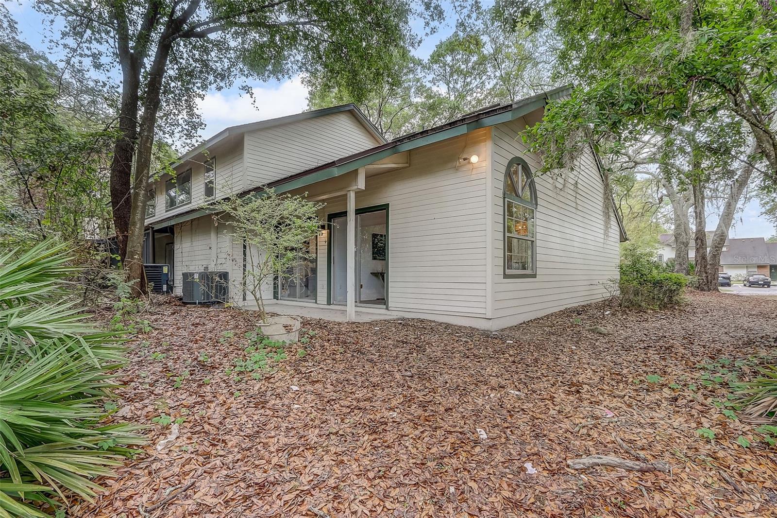 Image 24 of 25 For 260 Post Way