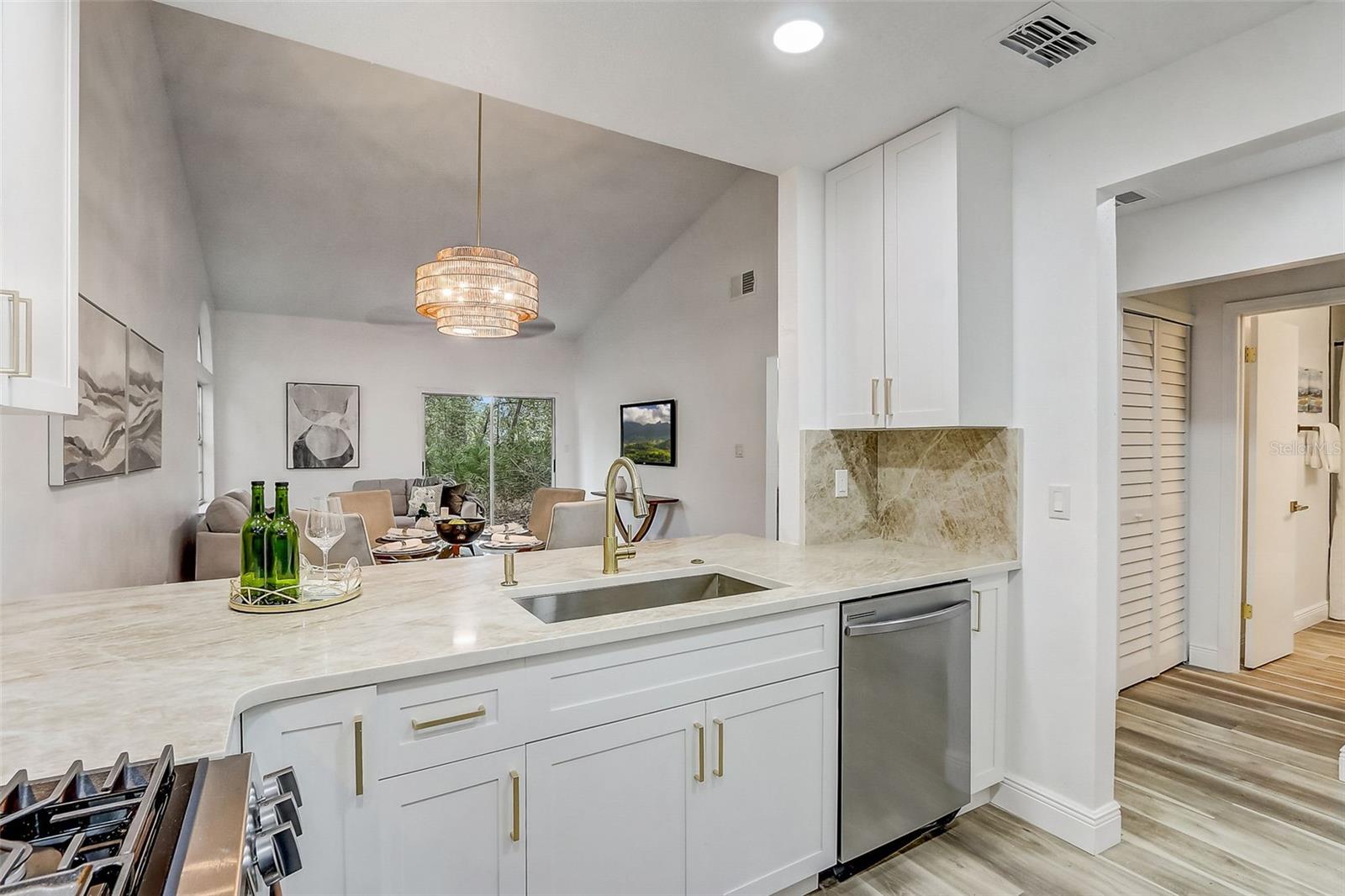 Image 5 of 25 For 260 Post Way