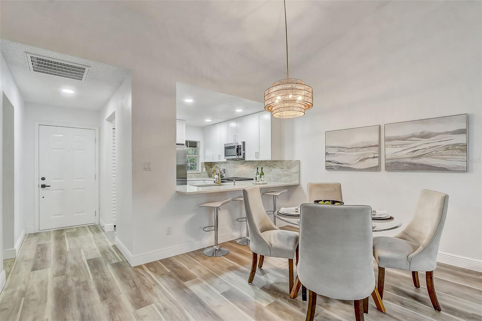 Image 8 of 25 For 260 Post Way