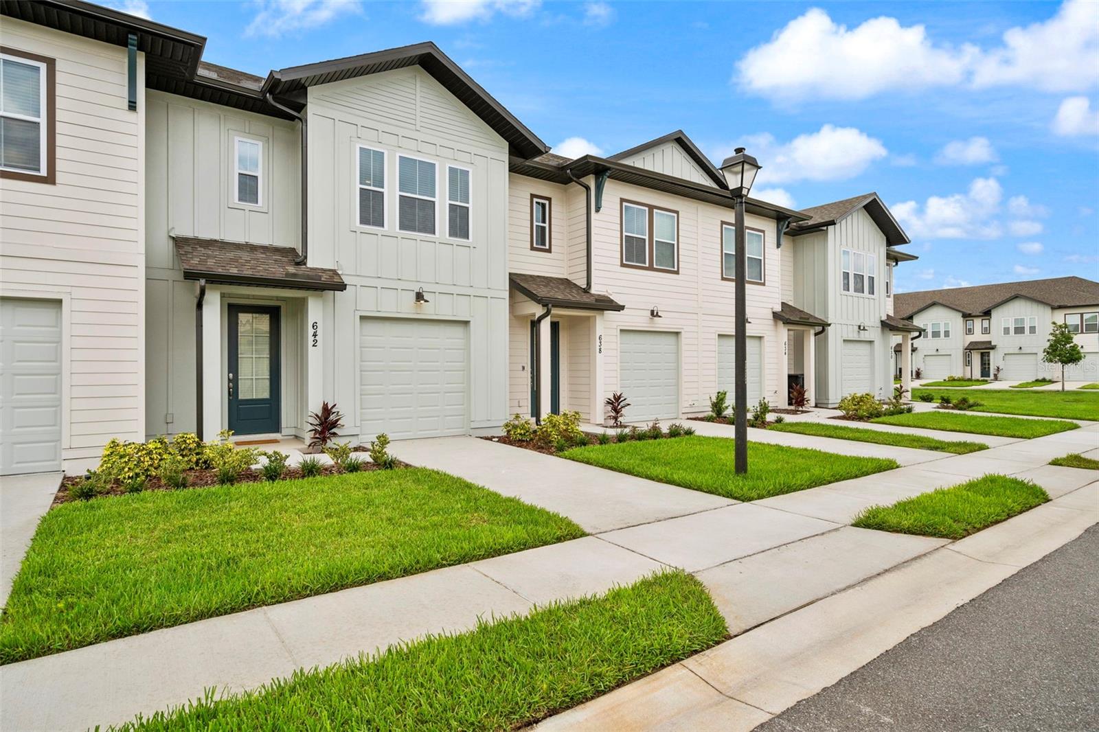 Image 2 of 28 For 642 Longboat Drive