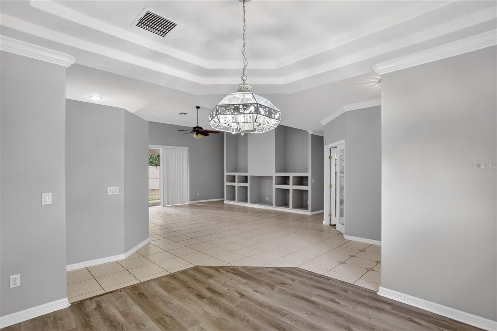 Image 16 of 50 For 8852 Great Cove Drive